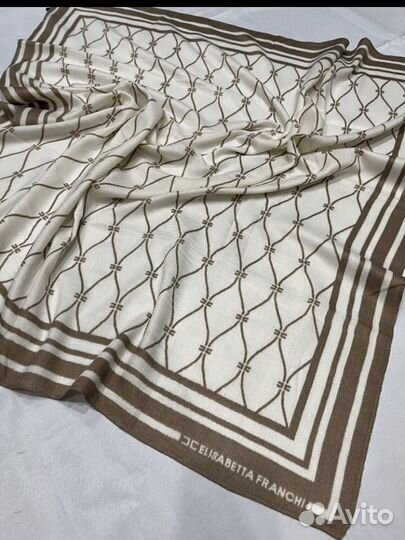 Платок шерстяной и шелковый цена за все