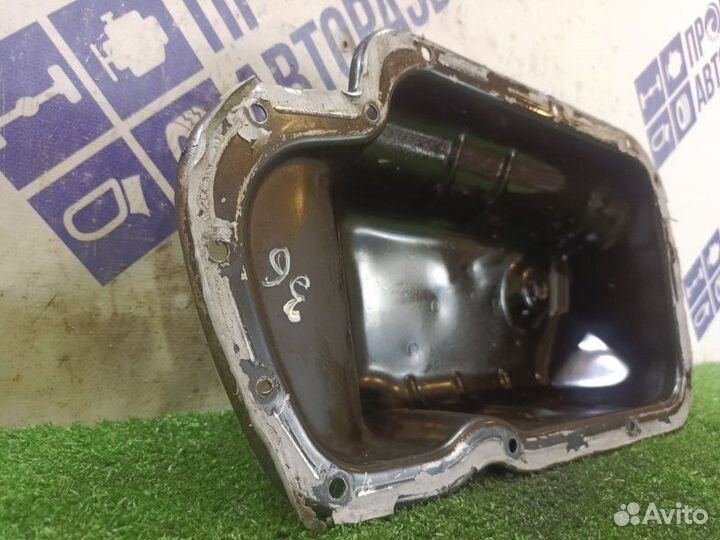 Поддон Peugeot 307 хэтчбэк 1.4 KFU 2004