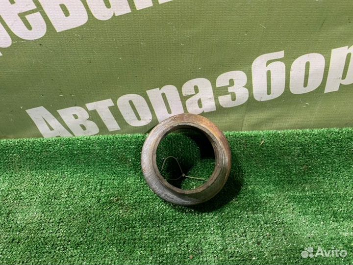 Проставка пружины Mitsubishi Diamante F31A 6G73