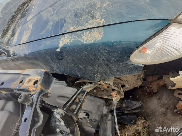 Крыло Hyundai Sonata 3 переднее правое