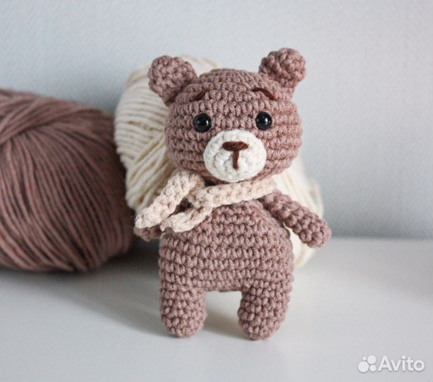 Вязаные маленькие мишки