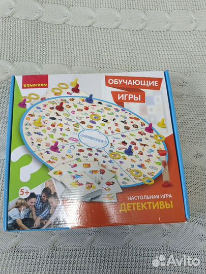 Настольная игра Детективы Bondibon