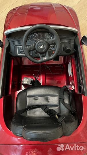 Электромобиль audi