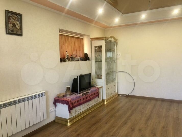 2-к. квартира, 64 м², 6/12 эт.