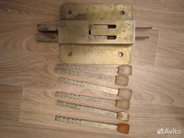 Дверной гаражный накладной СССР