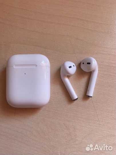 Apple airpods