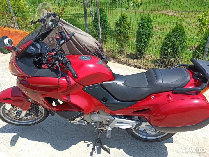 Honda nt650v deauville 2005г