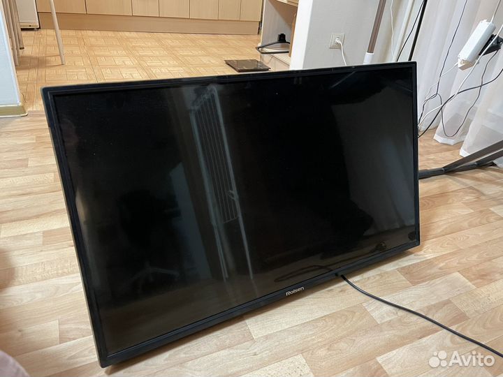 Телевизор Rolsen 42''
