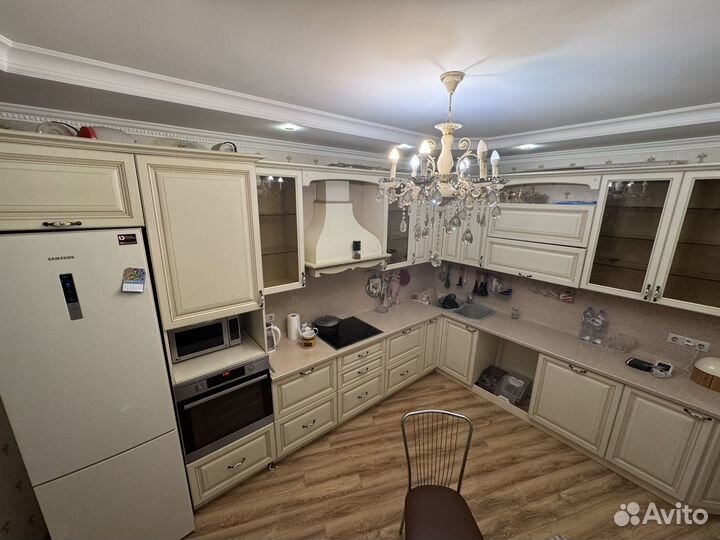 Кухонная гарнитура