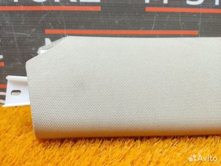 Обшивка стойки задняя левая Audi Q5 8R cdnc 2010