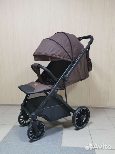 Коляска Luxmom H2 с перекидной ручкой новая