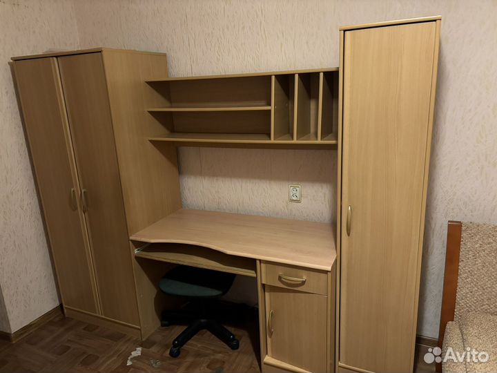 Шкаф со столом