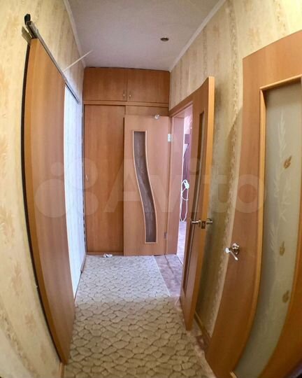 2-к. квартира, 50 м², 1/2 эт.