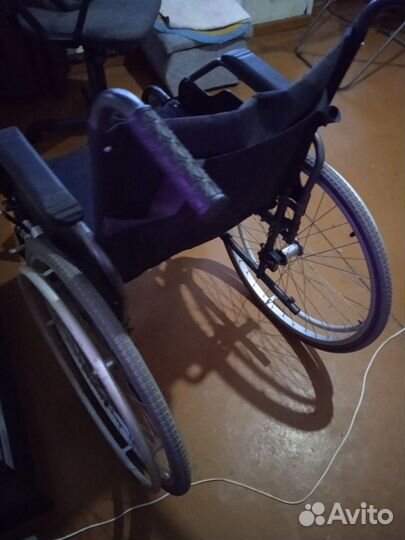 Инвалидная коляска