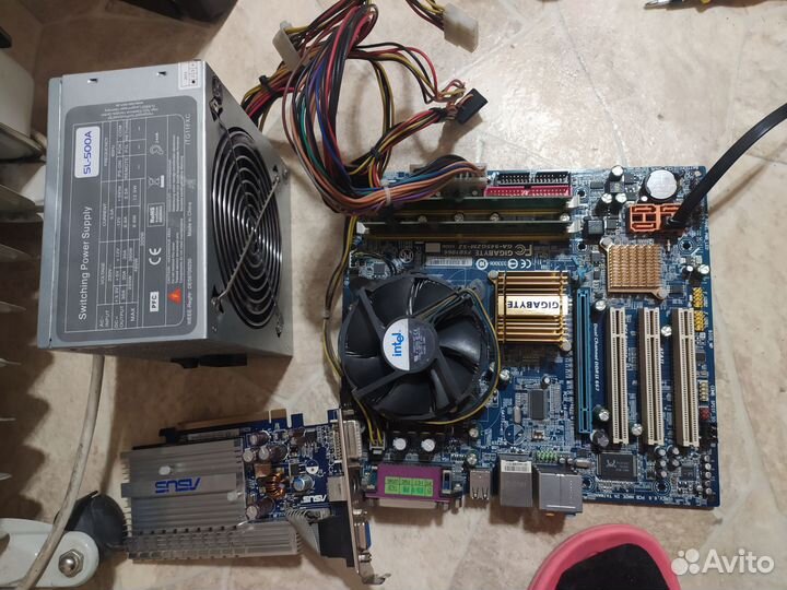 Материнская плата