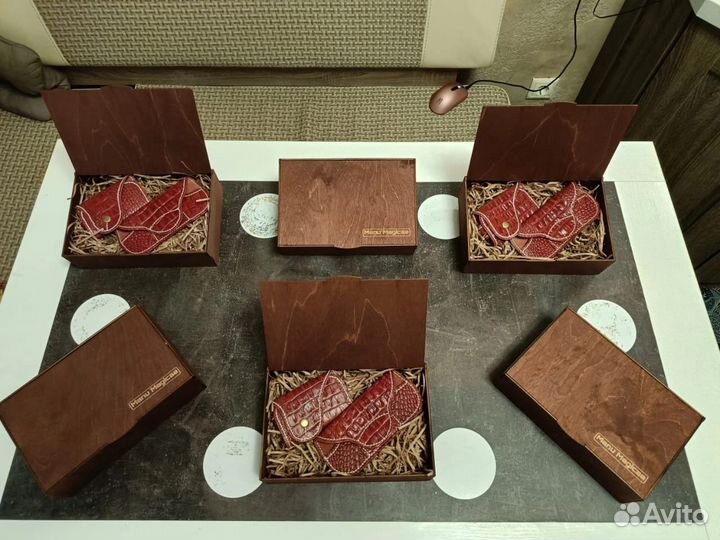 Коробки упаковочные