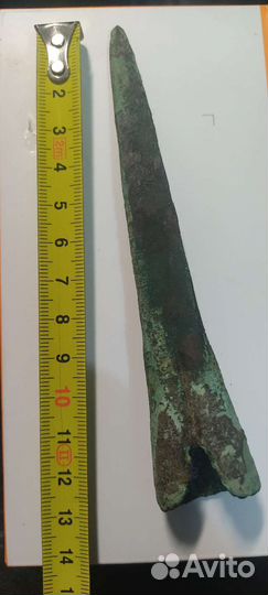 Вток бронза