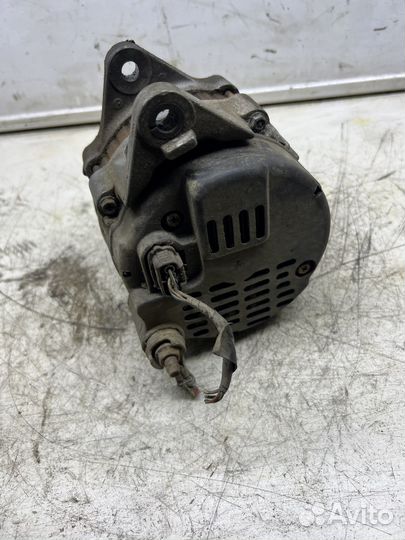 Mitsubishi lancer 9 4g18 генератор