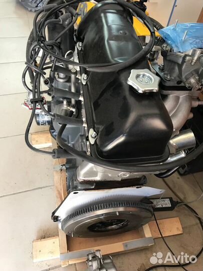 Двигатель в сборе Нива 21213 карб