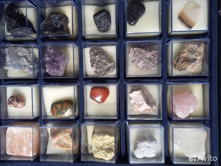 Коллекция камней и минералов и 4 книги о них