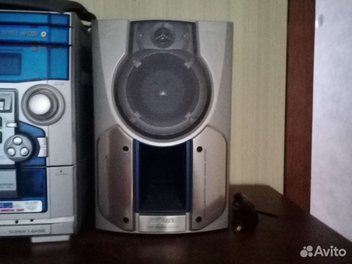 Музыкальный центр Айва