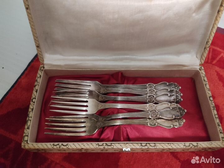 Изделия из мельхиора. Посуда