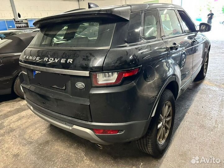 В разборе Land Rover Range Rover Evoque