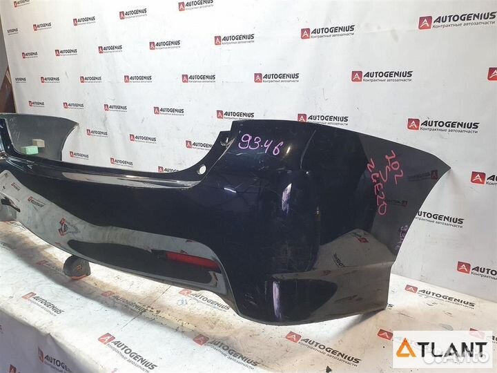 Бампер задний toyota wish