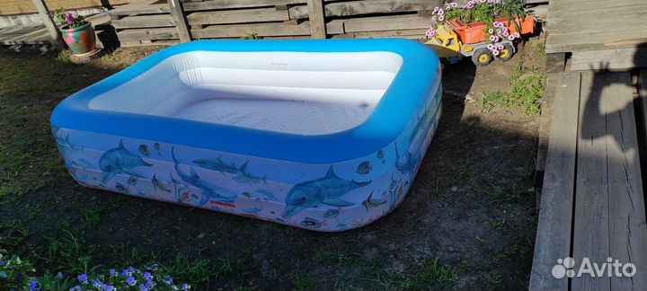 Бассейн надувной