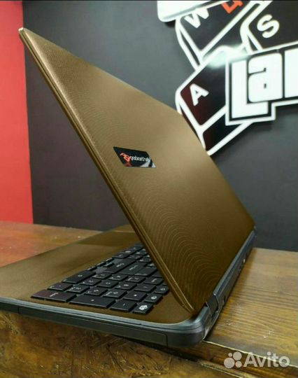 Ноутбук PackardBell / Pentium