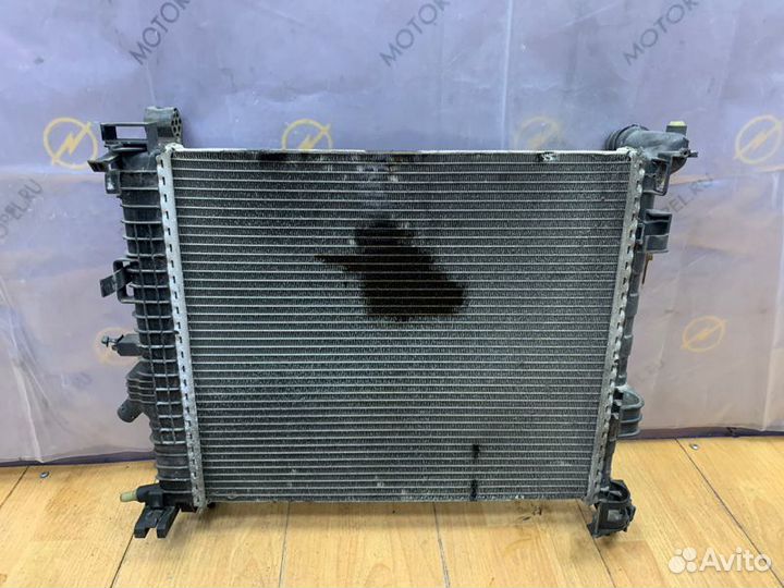 Радиатор двс Opel Meriva B минивэн A14NEL 2013