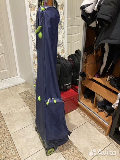 Фехтовальная сумка на колесах