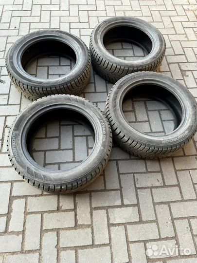 Hankook Winter I'Pike RS W419 215/55 R17