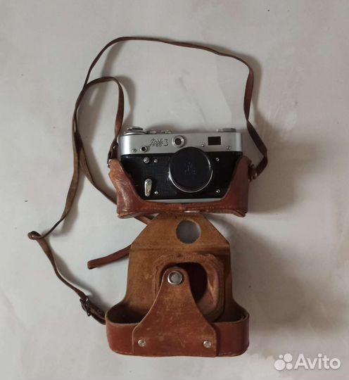 Плёночный фотоаппарат фэд-3 СССР
