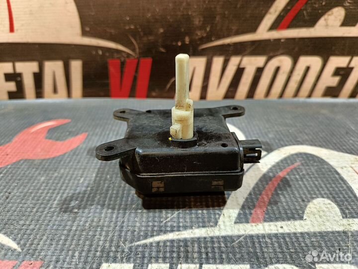 Сервопривод заслонки печки Opel Astra H