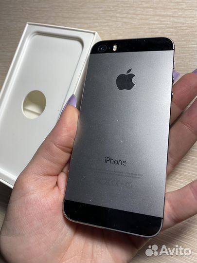 iPhone 5S, 16 ГБ