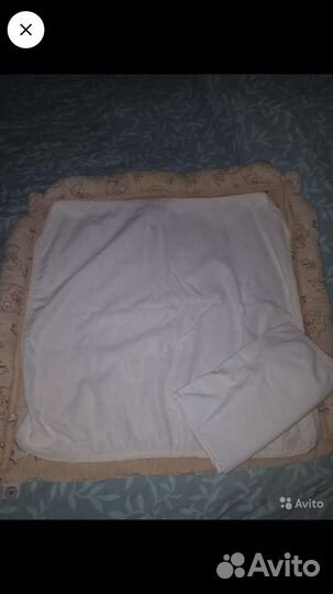 Кроватка, матрас, мобиль, коврик и пр