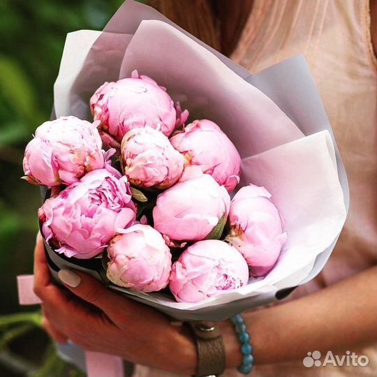 Букет пионов