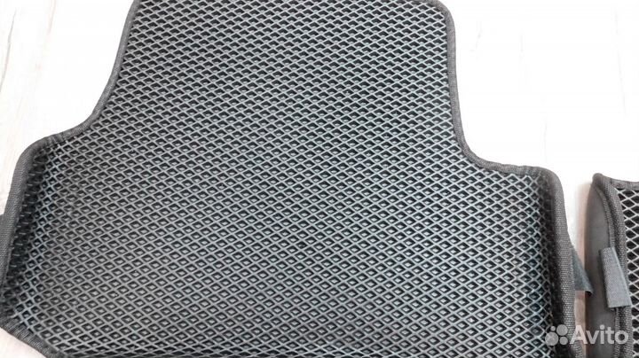 Eva Коврики с бортами октавиа а5