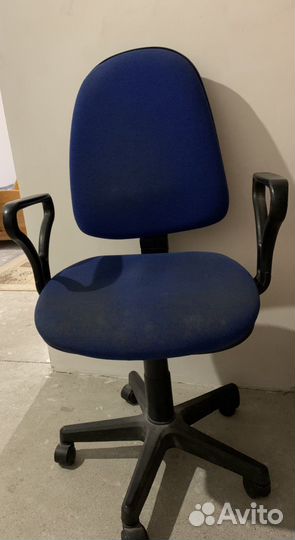 Компьютерное кресло