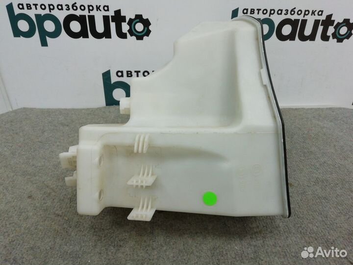 Бачок омывателя 61663403211 BMW Х3 Е83