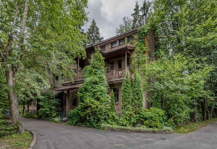 Таунхаус 187,7 м² на участке 4,7 сот.