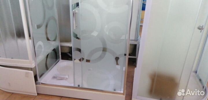 Установка и подключение душевых кабин