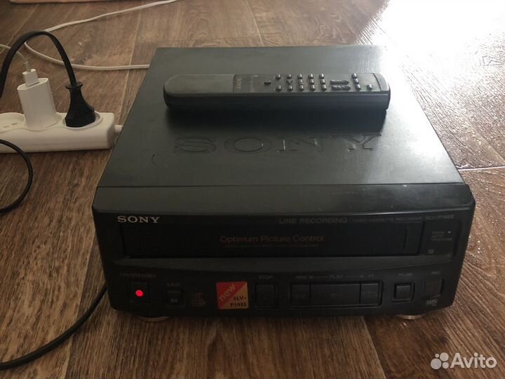 Видеомагнитофон sony SLV-P14EE