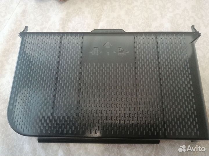 Крышка к лотку для бумаги мфу HP LJ