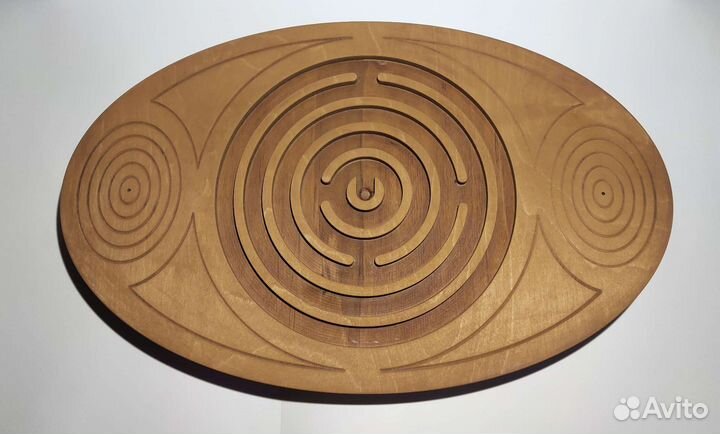 Балансборд с лабиринтом