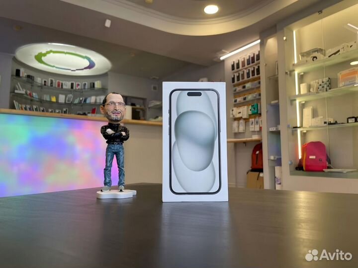 iPhone 15, 256 ГБ