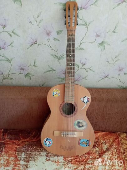 Классическая гитара бу