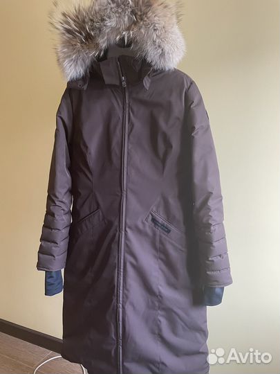 Пуховик Canada goose женский