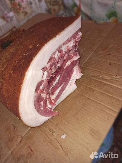 Сало на соломе